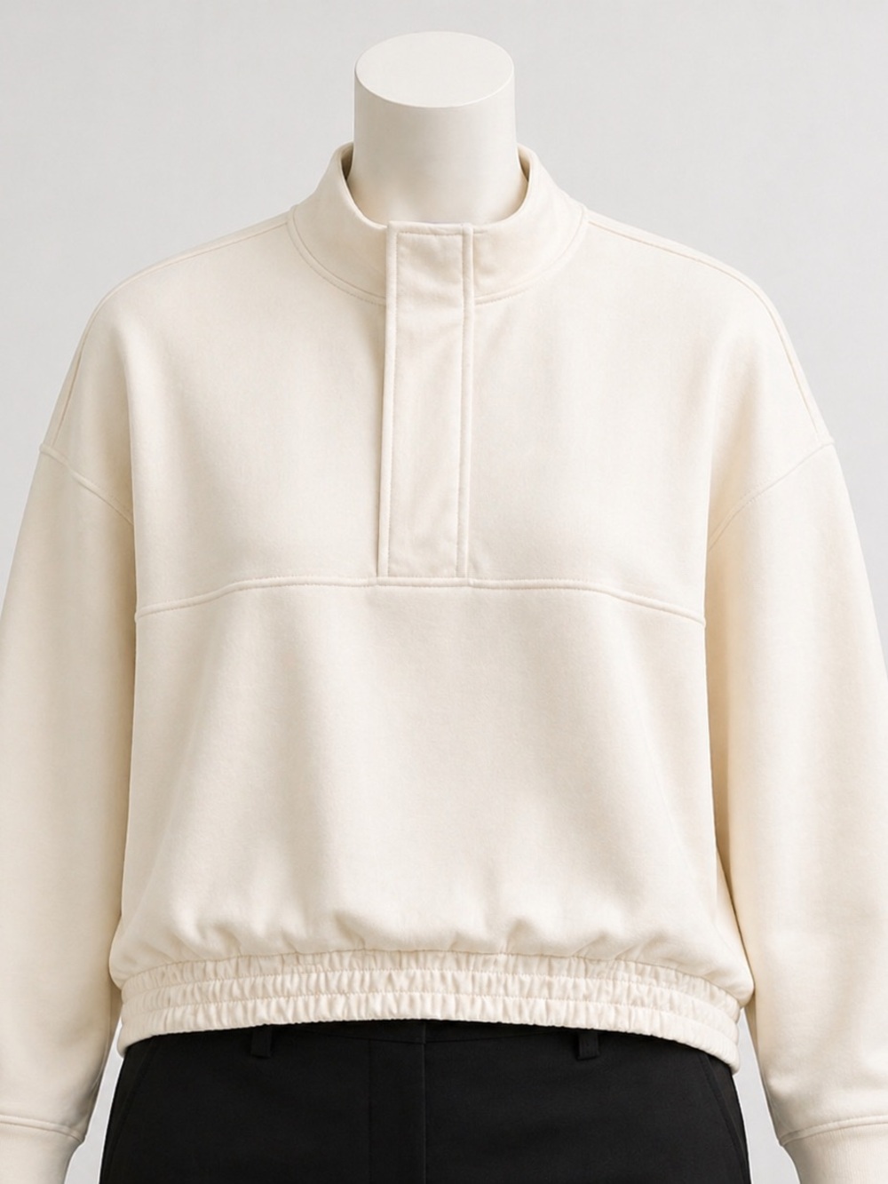 Liz Claiborne Woman’s L Ivory Quarter Zip Collared Athletic Shirt Elastic Waist